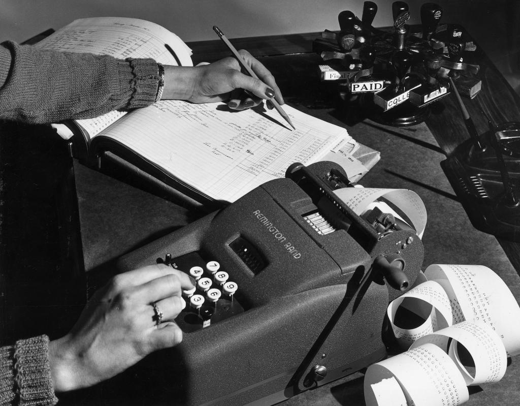 увольнение сокращению выплаты