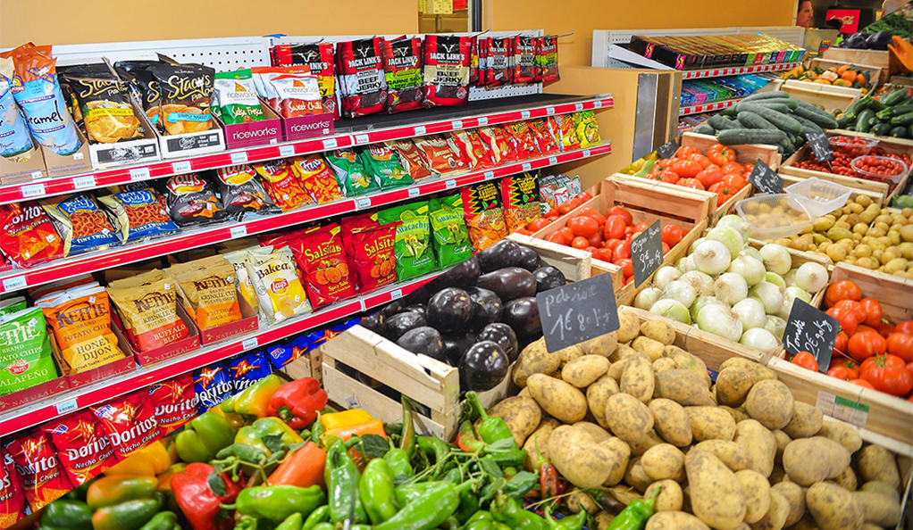 открыть магазин в деревне с чего начать