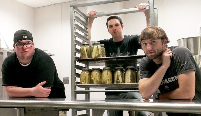 Три парня на производстве