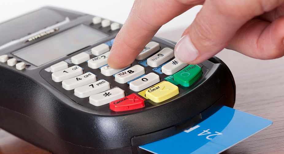 Установка терминала для оплаты банковскими картами