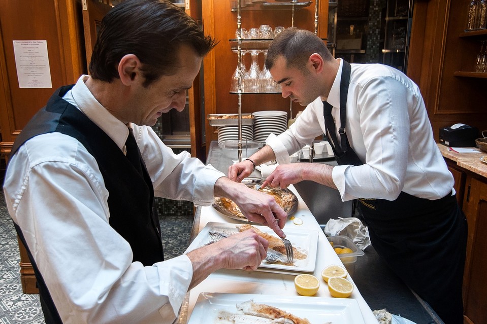 Работа во франции поваром