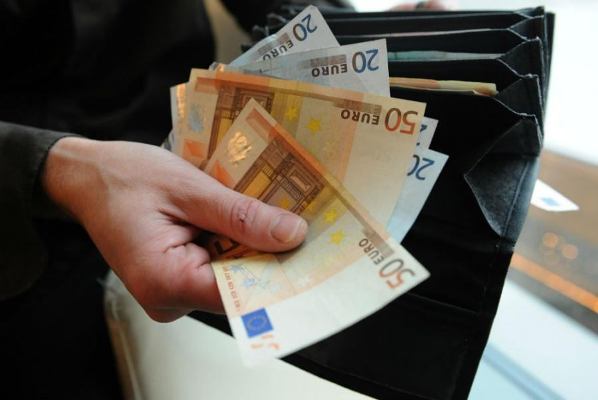 продажа и покупка доллара что значит