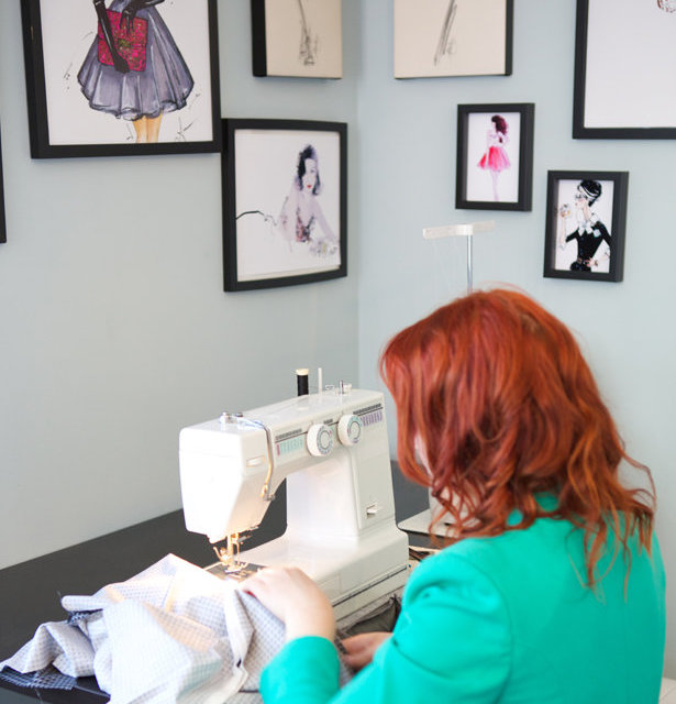 Как заработать на шитье дома