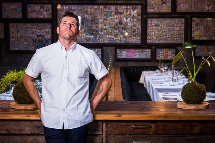 открыть маленькое кафе