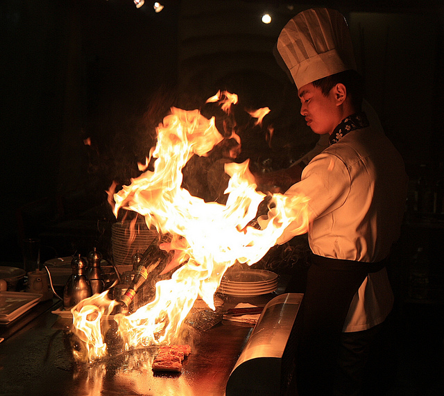 Тепаньяки на открытом огне