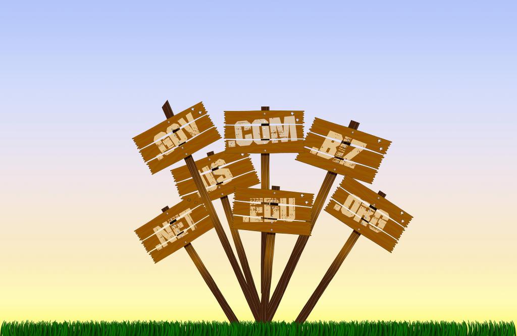 Таблички доменов.