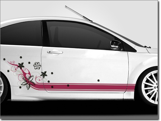 изготовление виниловых наклеек на автомобиль