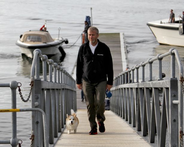 биография миллиардера