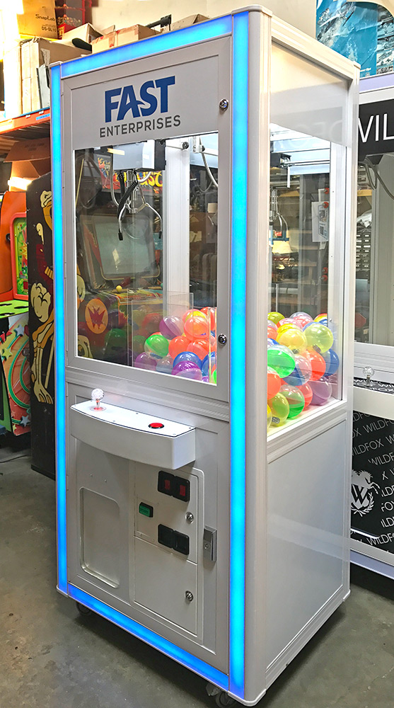 игровой автомат серый