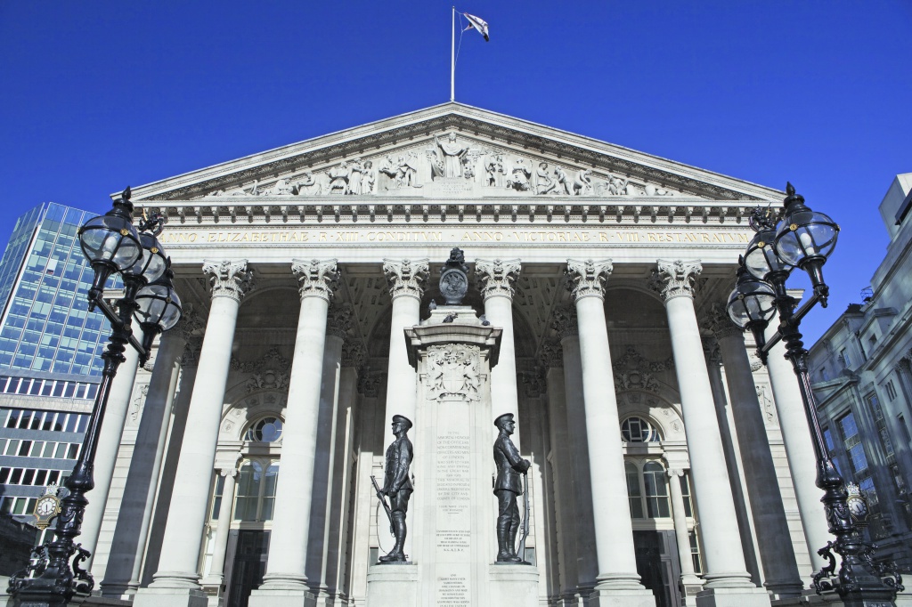 первые товарно-сырьевые биржи