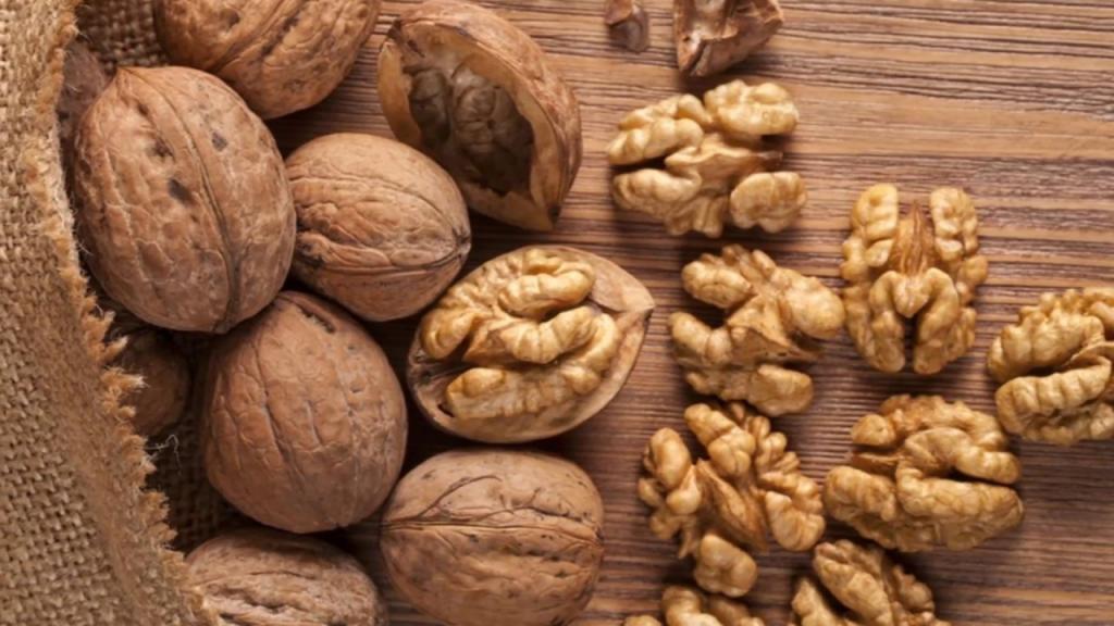 Вред грецкого ореха