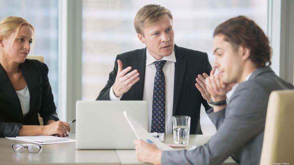 процесс сокращения работника предприятии