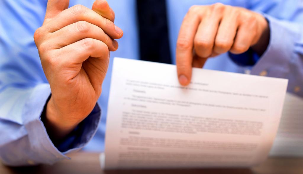 как сократить сотрудника правильно