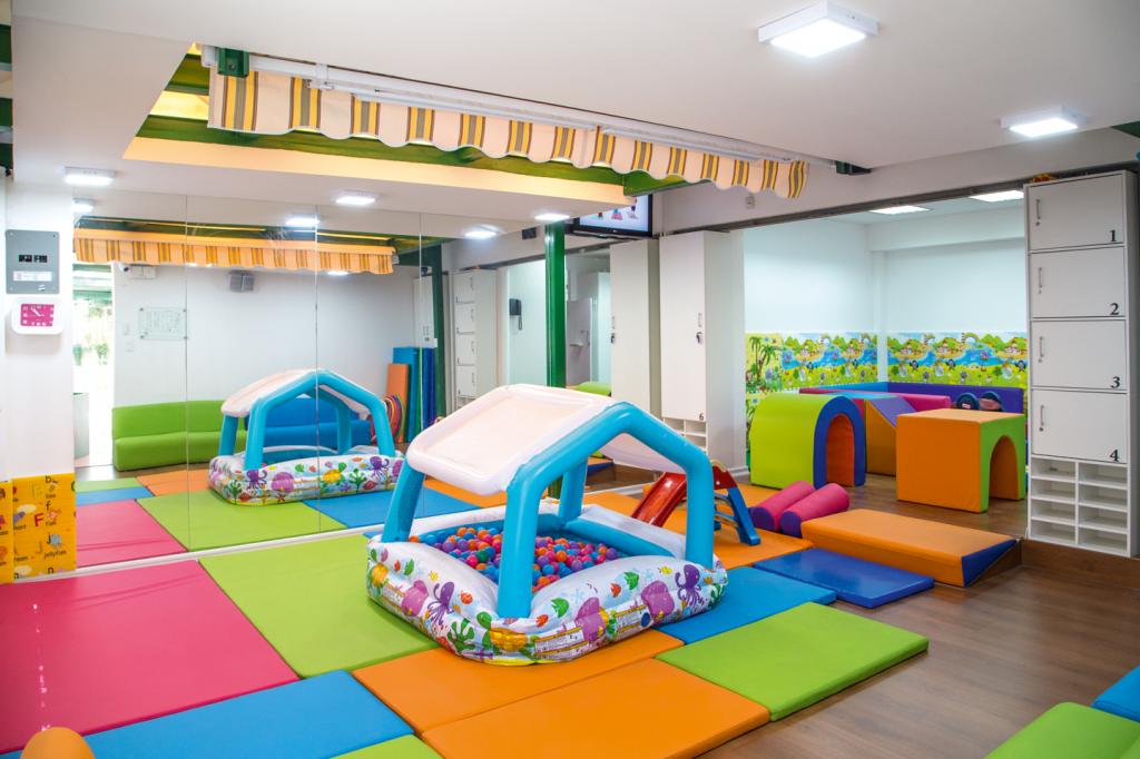 оборудования для игровой комнаты