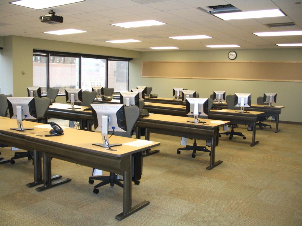 Как открыть образовательный центр Спивак