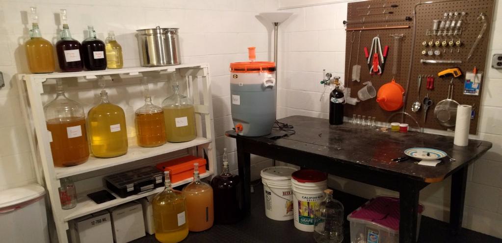 Где продавать домашнее вино