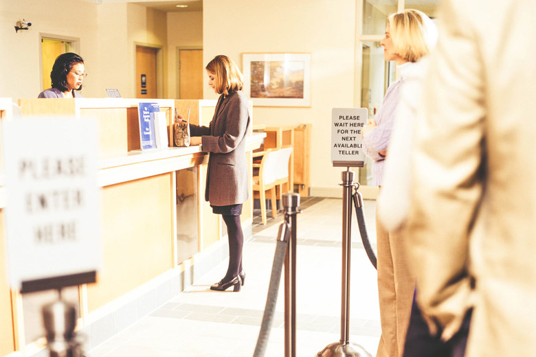 анализ активных операций банка