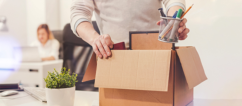 как выплачивается пособие при сокращении сотрудника