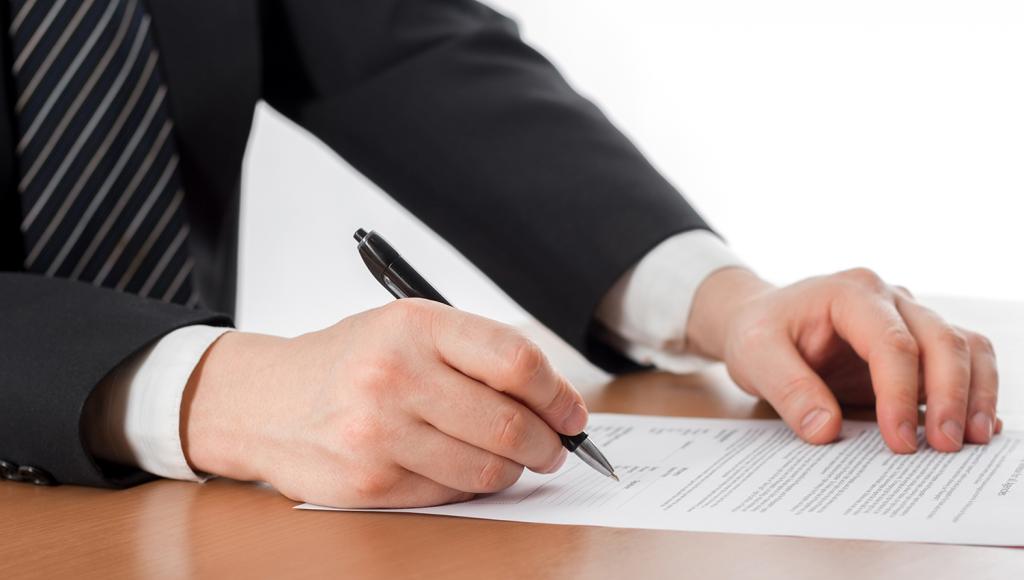 Бумаги на столе