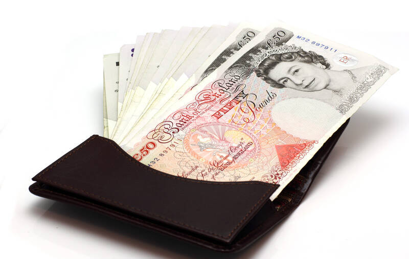 фунты стерлингов